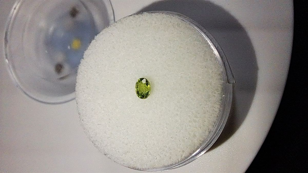 Demantoid Garnet Brilliant Facet Oval