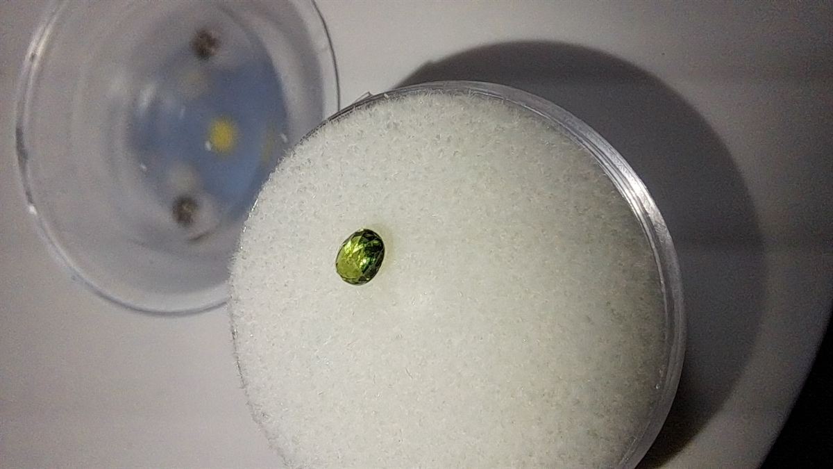 Demantoid Garnet Brilliant Facet Oval
