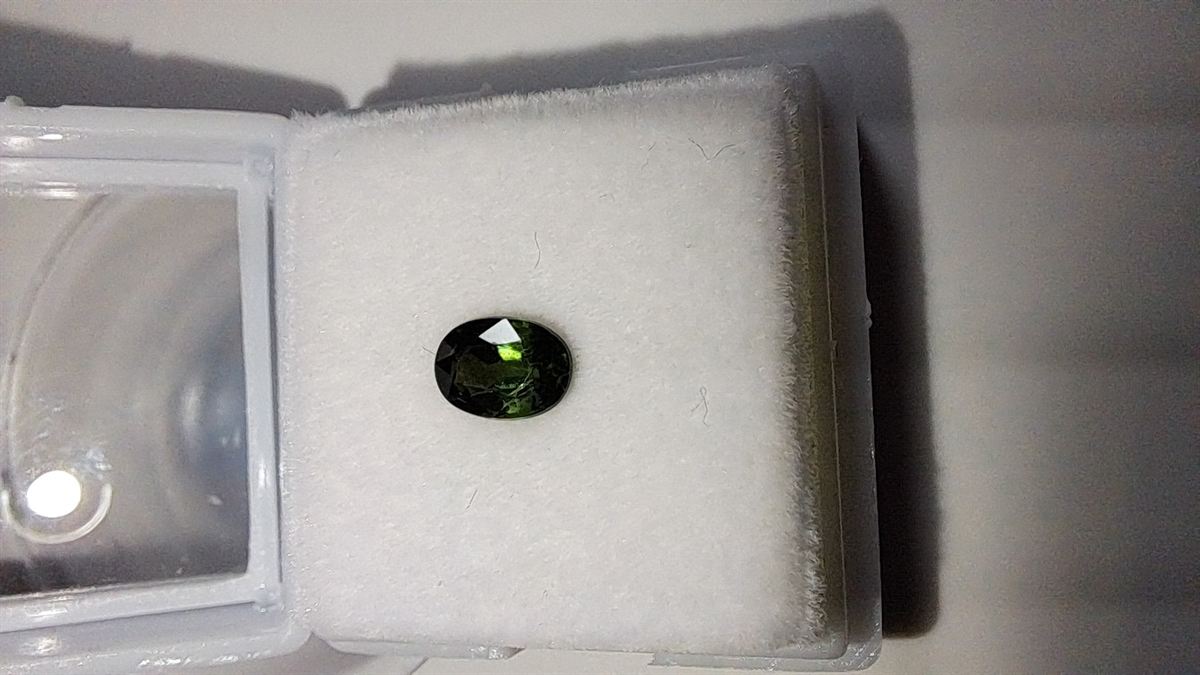 Forest Green Sapphire Brilliant Facet Oval