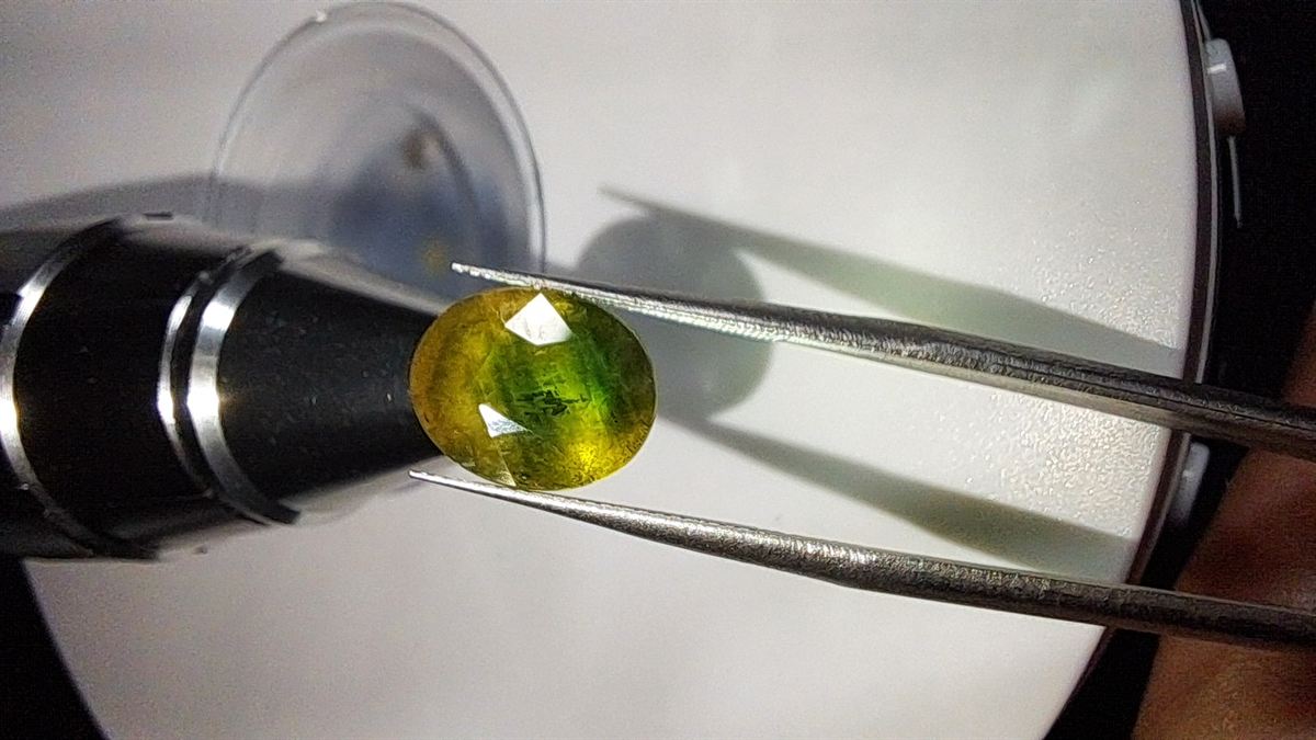 Parti Color Blue-Green & Yellow Sapphire Brilliant Facet Oval