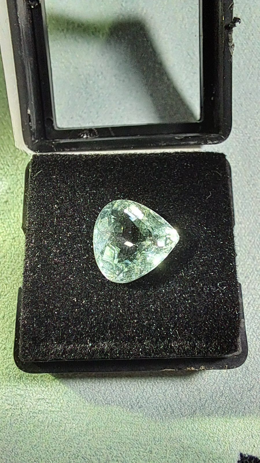 Aquamarine 