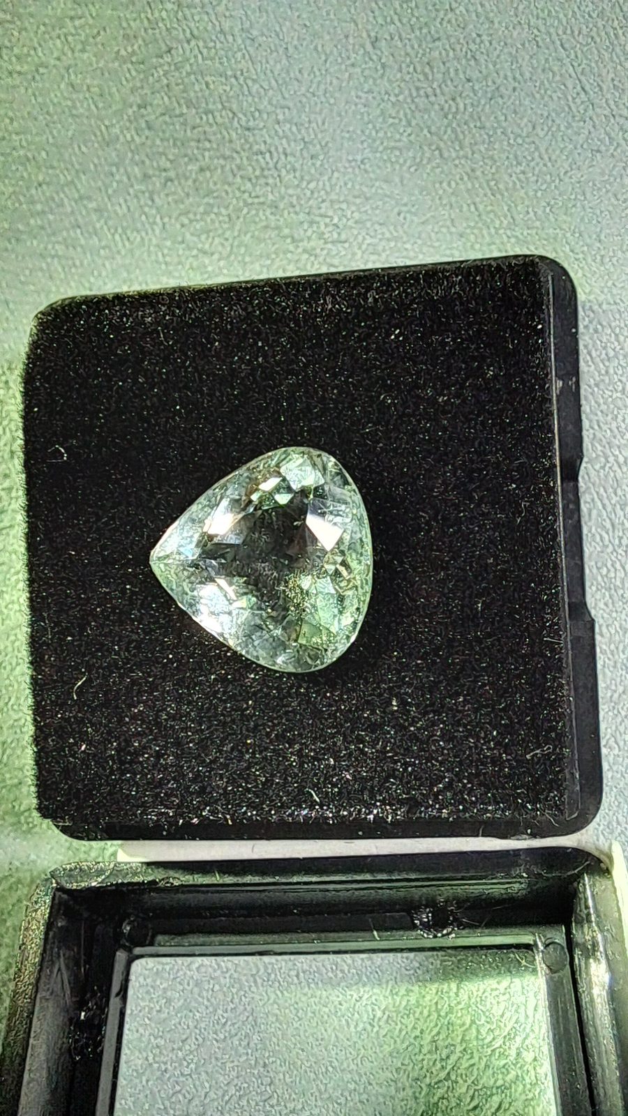 Aquamarine 