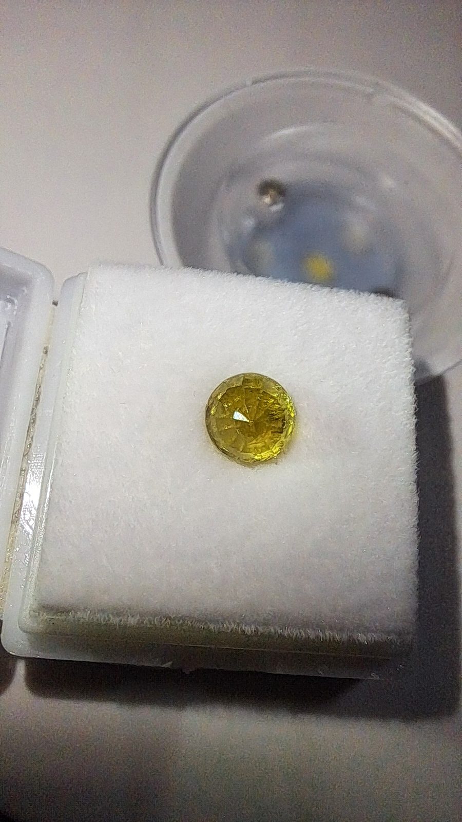 Yellow/Green Grossular GarnetBrilliant Facet Semi-Round Cut