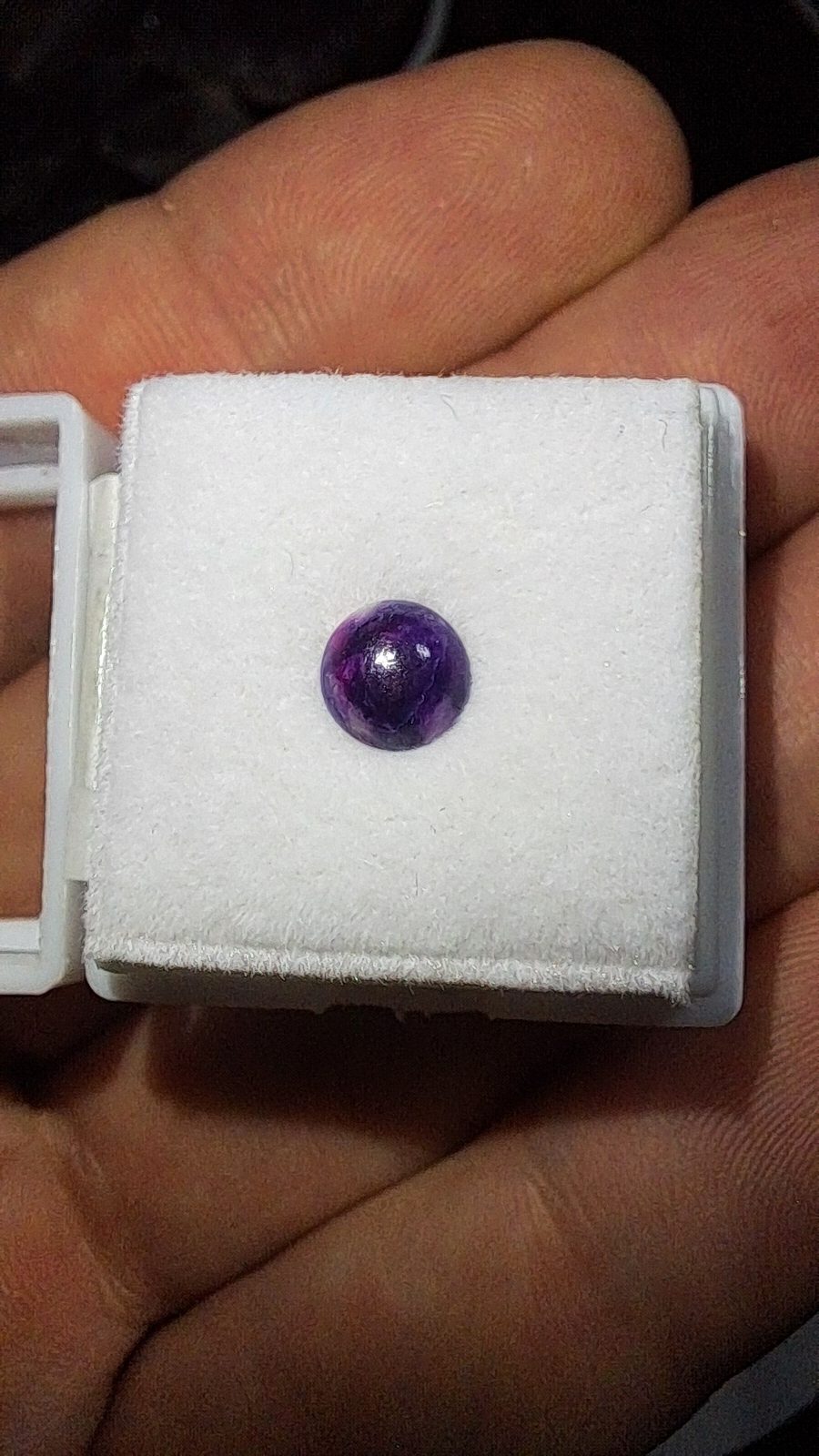 Purple Hackmanite Tenebrescent Round Cab