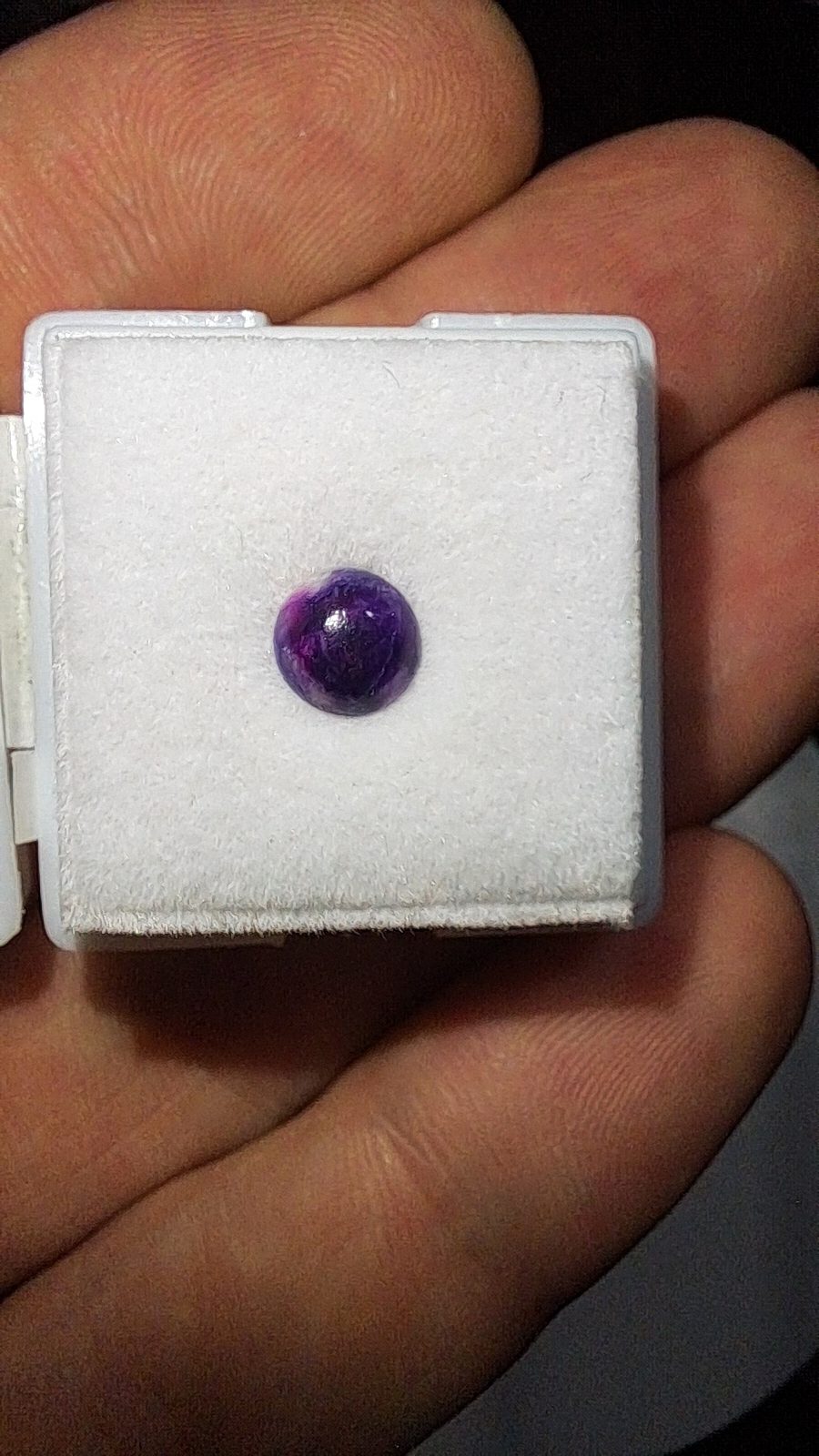 Purple Hackmanite Tenebrescent Round Cab