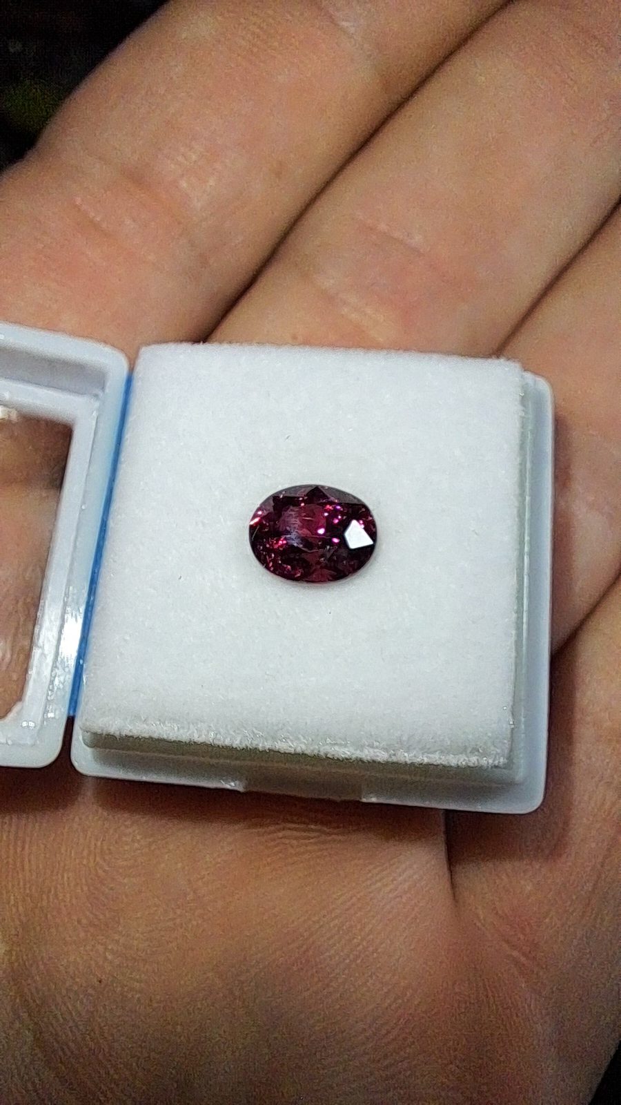 Purple Pink Rhodolite Garnet Brilliant Facet Oval