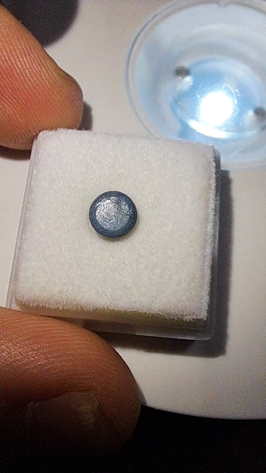 Deep Blue Sapphire Six Ray Star Cab