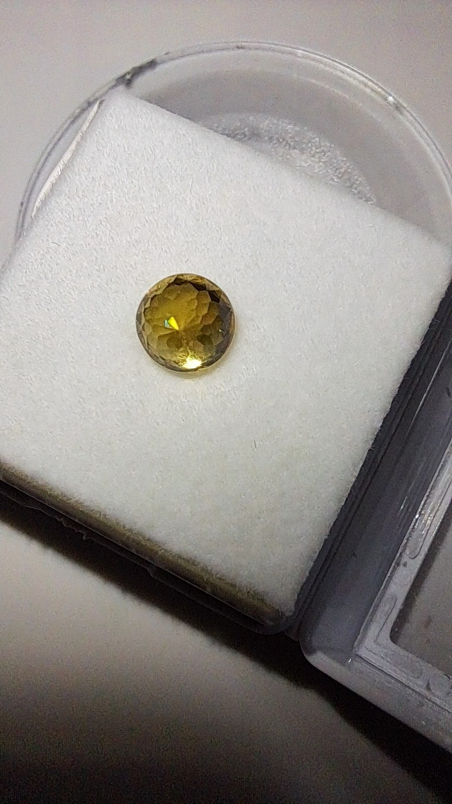 Green Yellow Sphene Brilliant Facet Round
