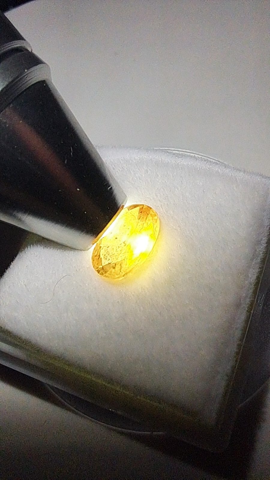 Yellow Sapphire Brilliant Facet Oval Cut