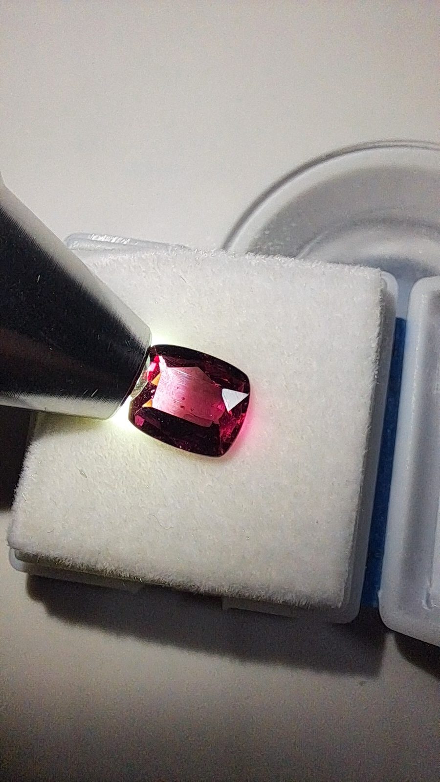 Purple pink Rhodolite Garnet Brilliant Facet Cushion Cut