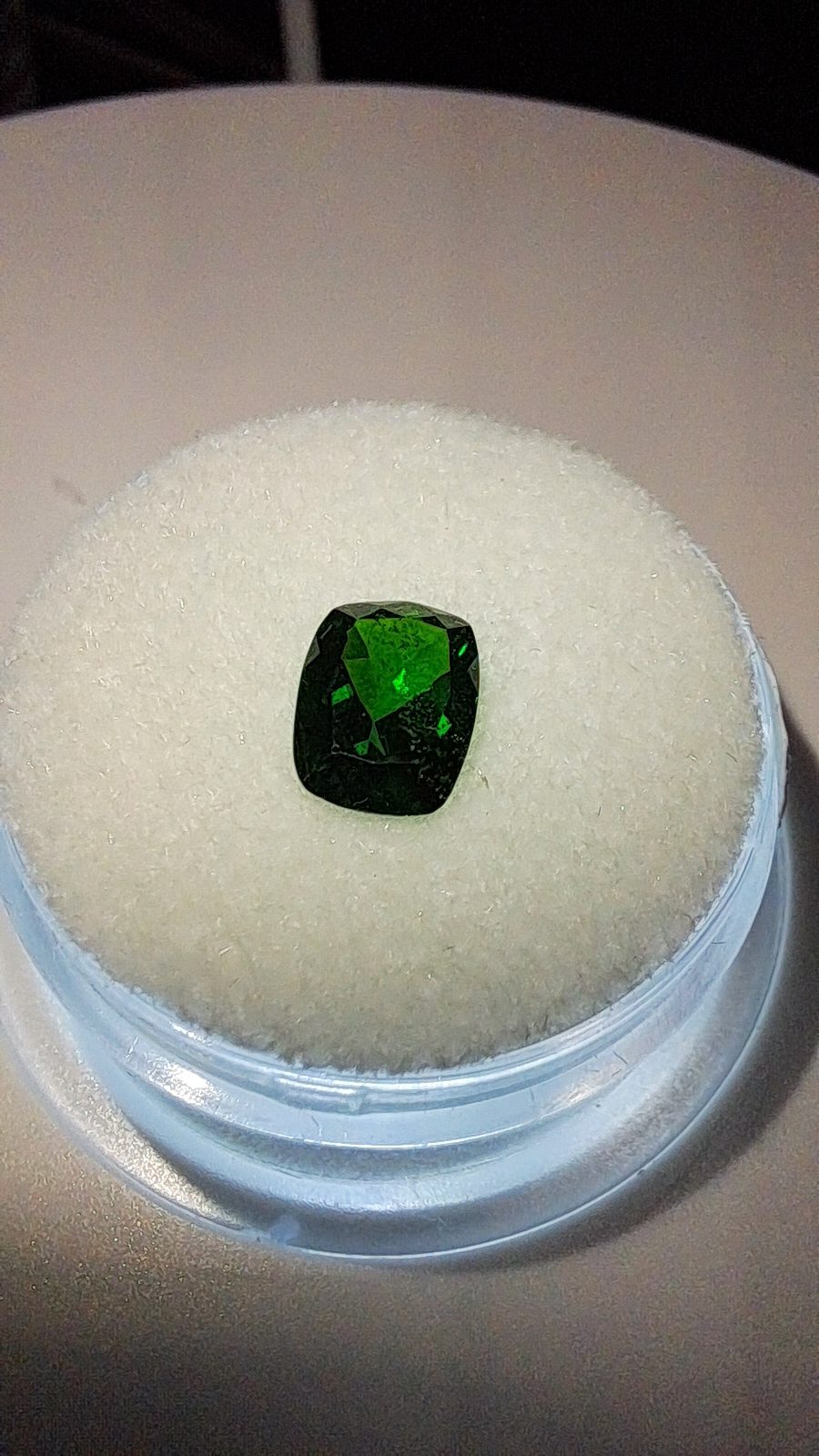 Russian Green Chrome Diopside  Brilliant Facet